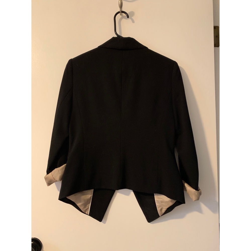 Blazer - Picture 2 of 2